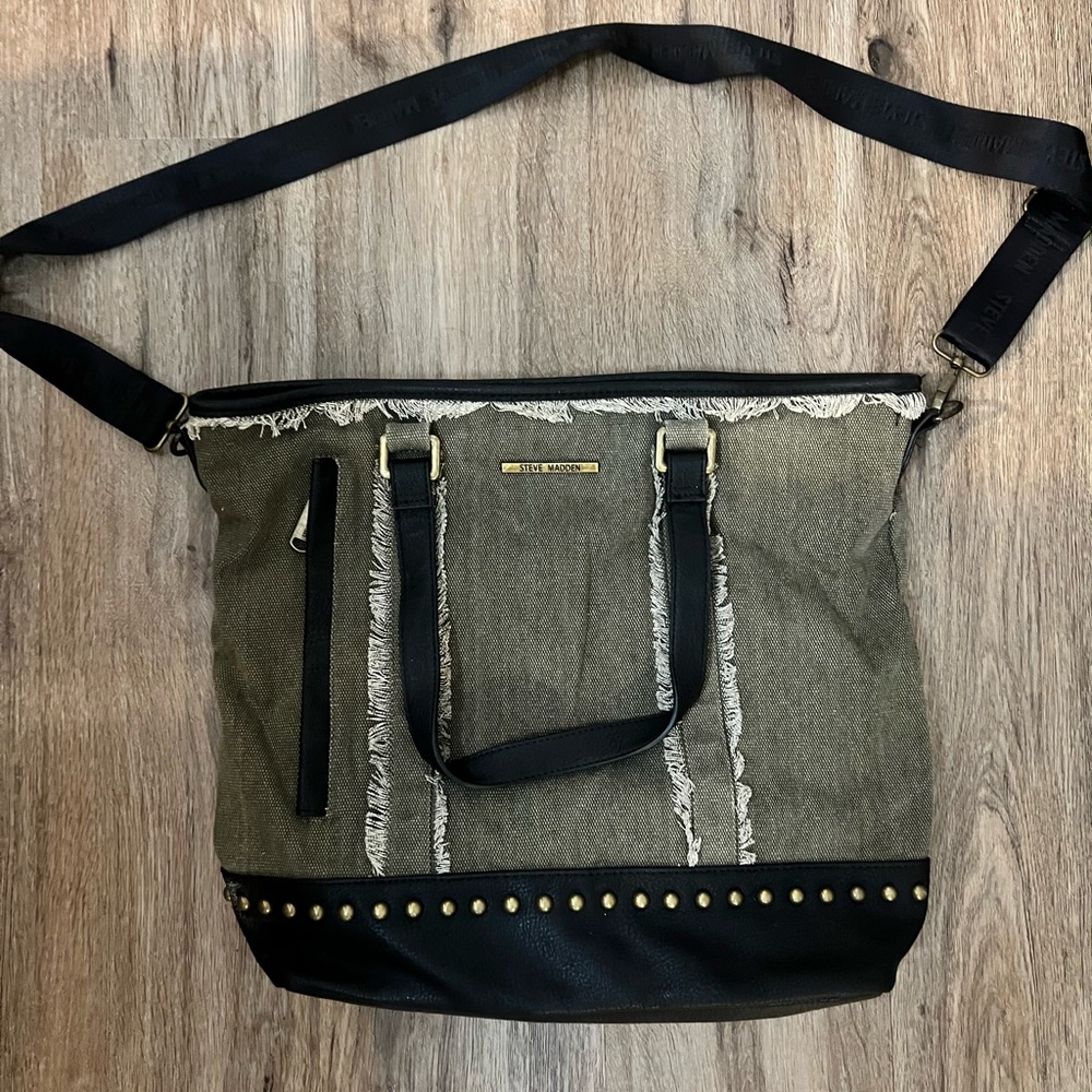 Steve Madden Black and Tan Hobo Bag